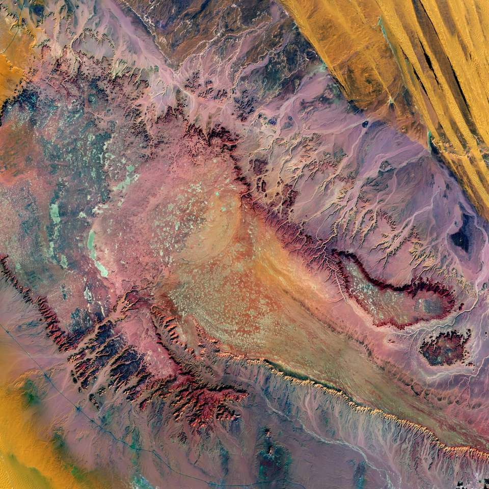 fotografia aérea do deserto no Egito puzzle deslizante online