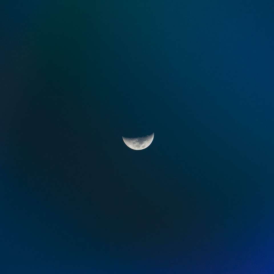 Akhoo луна плъзгащ се пъзел онлайн