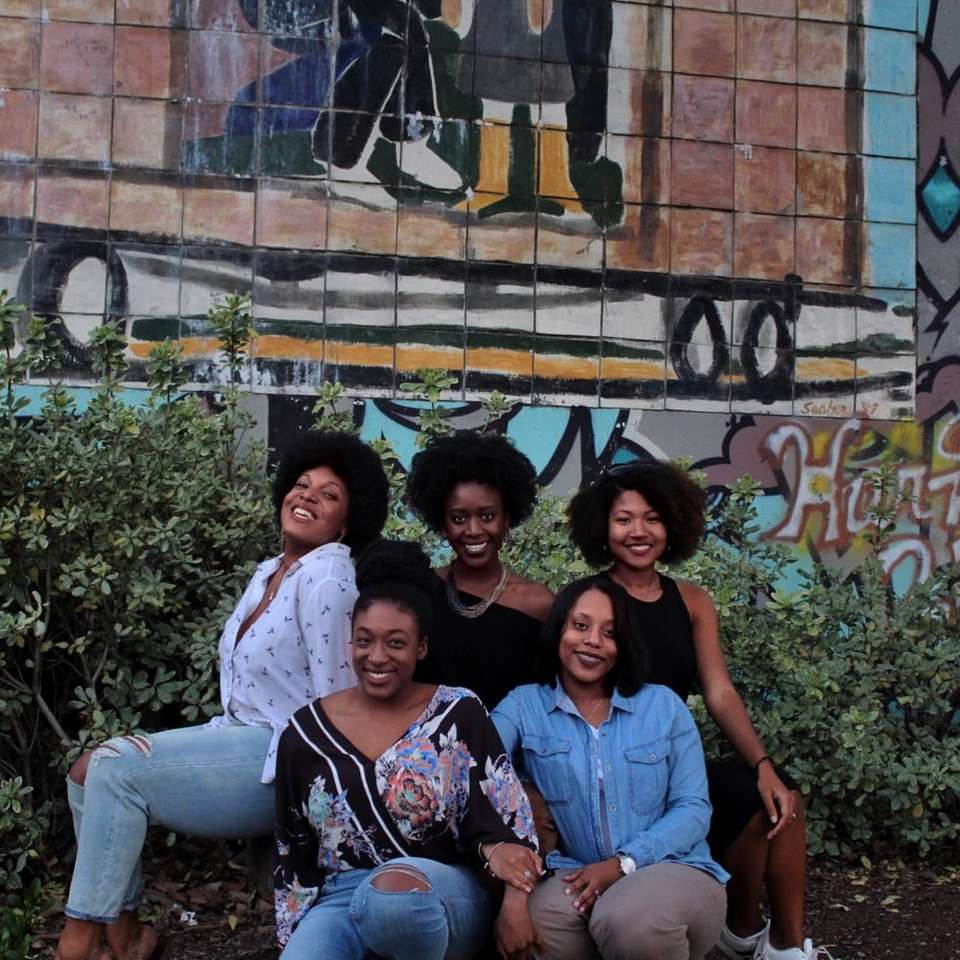 Fekete lányok ügy online puzzle