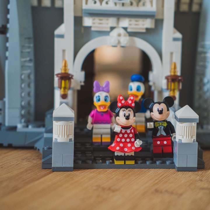 Myszka Miki i przyjaciele Lego puzzle przesuwne online