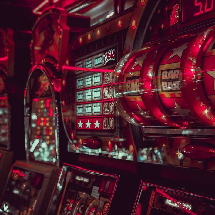 κοντινή φωτογραφία τυχερού arcade με μπαρ, μπαρ και αστέρι online παζλ