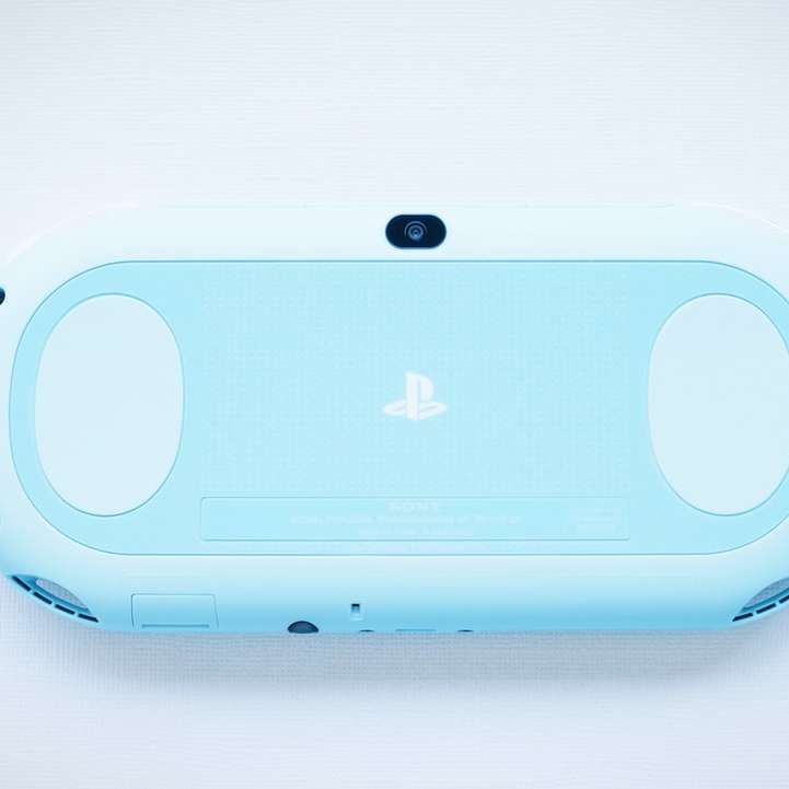 niebieska zabawka PSP puzzle przesuwne online