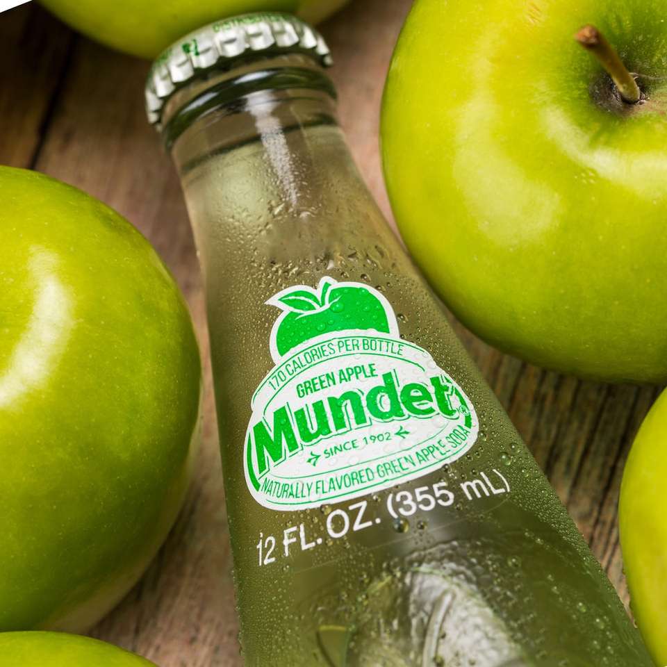 Зелени ябълки на Sidral Mundet онлайн пъзел
