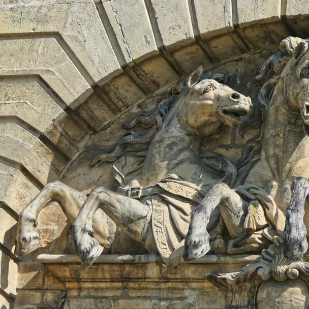 estátua de rebanho de cavalos puzzle online