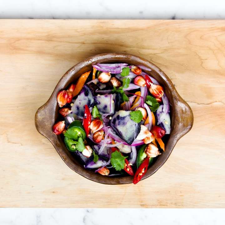 Зеленчукова салата плъзгащ се пъзел онлайн