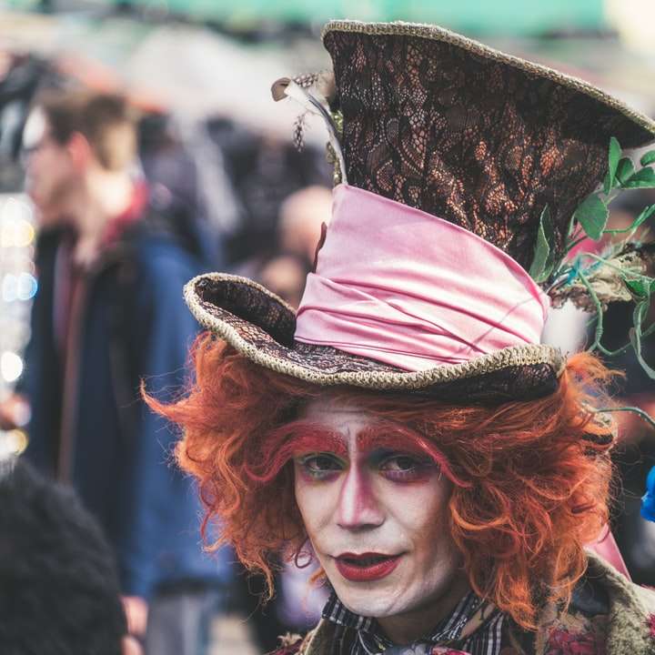 Mad Hatter costume photography online puzzle