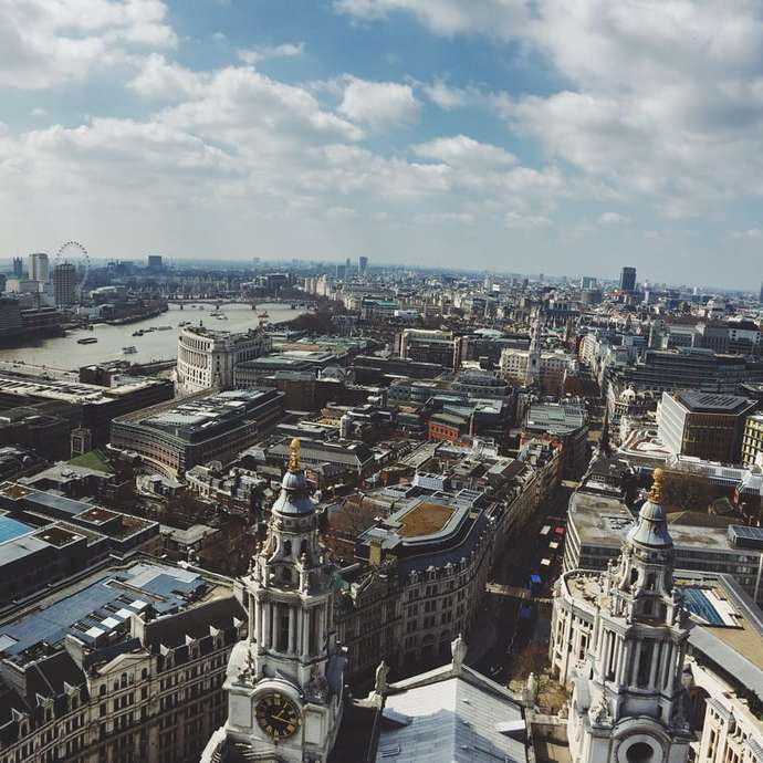 Skyline van Londen met Theems online puzzel