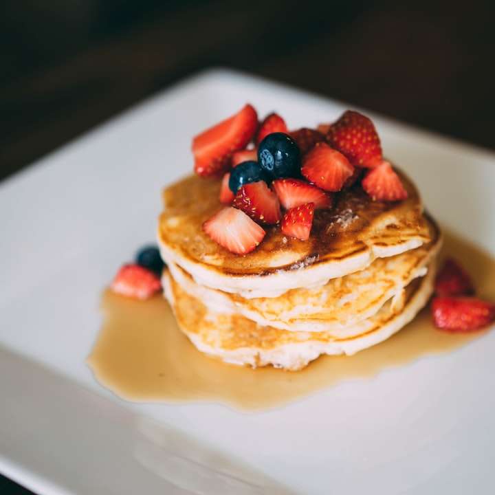 Pancakes with Berries online puzzle