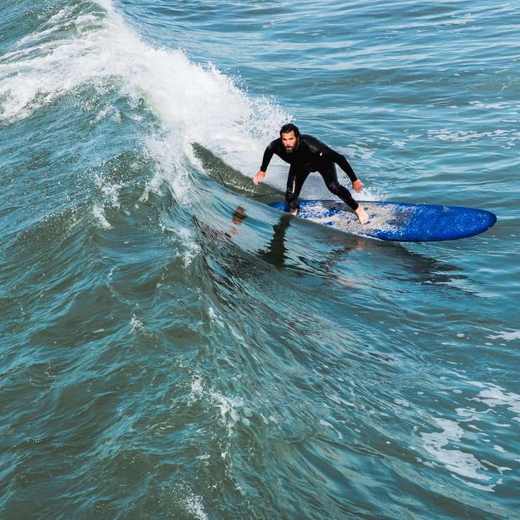 Surfar upp Pussel online