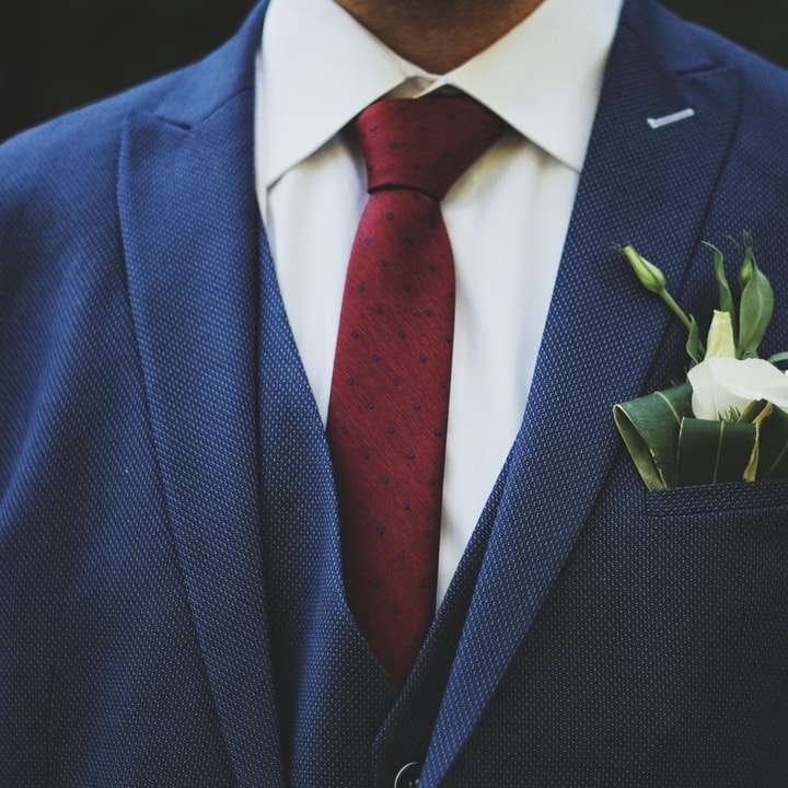 Red tie within a white shirt online puzzle