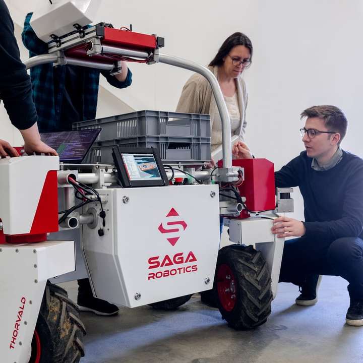 Maskiningenjörer utvecklar hållbar jordbruksrobotik Pussel online
