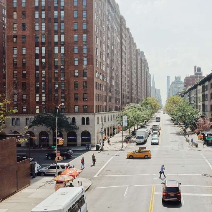 En leksaksstor version av New York gator glidande pussel online