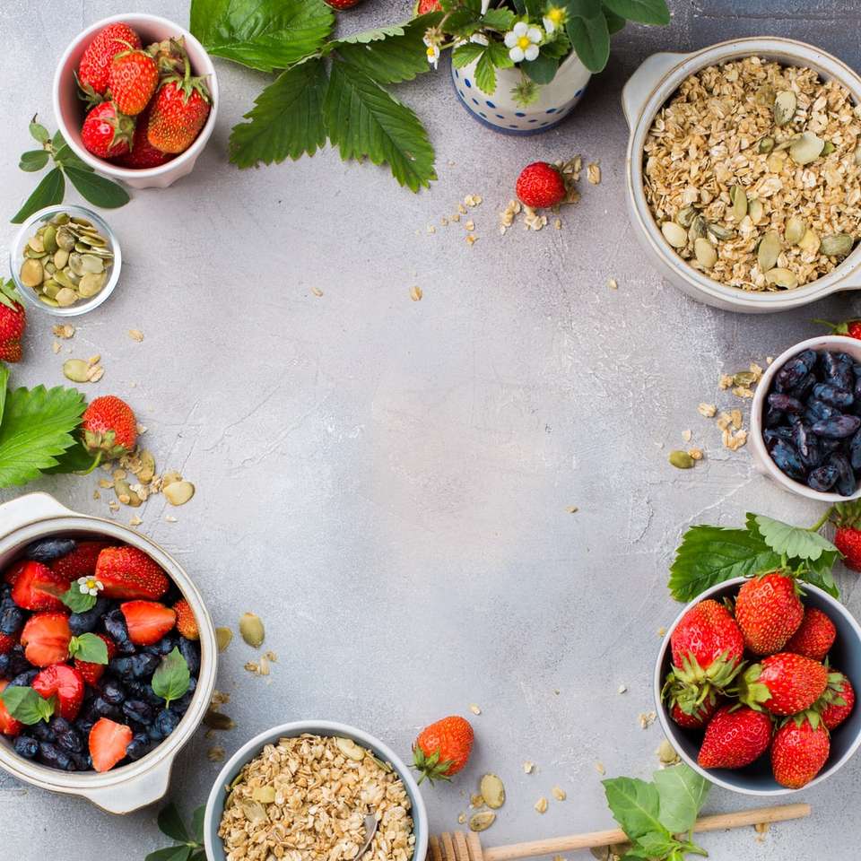 bowls of strawberries and oats online puzzle