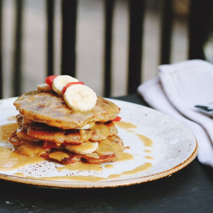 Pancake Breakfast sliding puzzle online