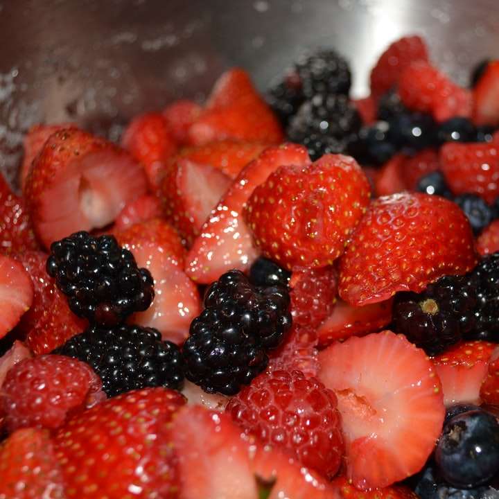 φέτες φράουλες συρόμενο παζλ online