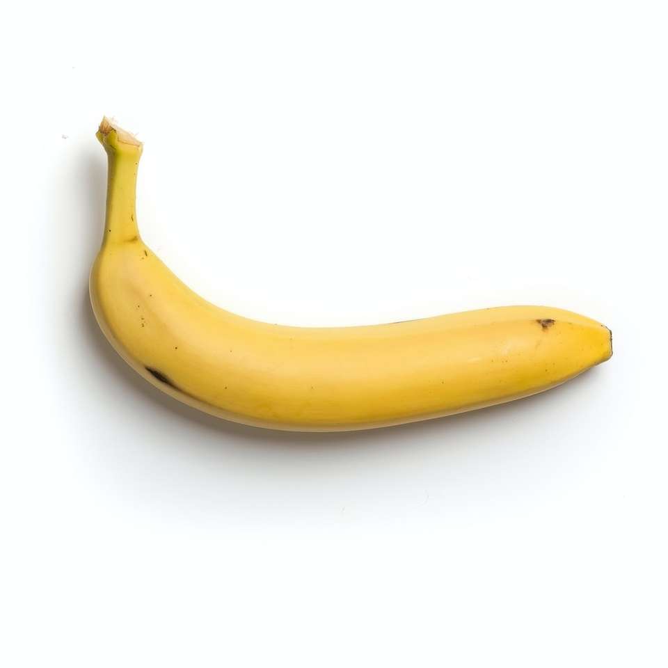 白い背景の上の黄色いバナナ スライディングパズル・オンライン