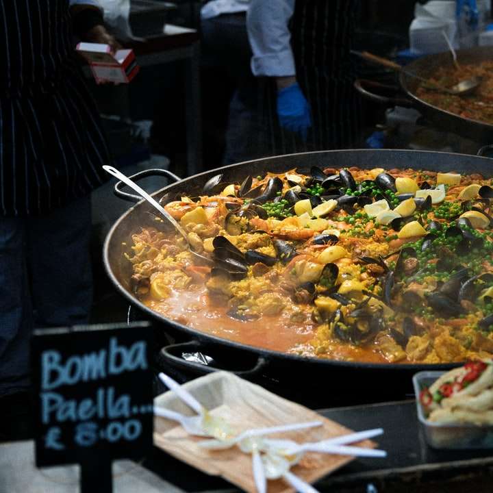 Paella, spansk mat Pussel online
