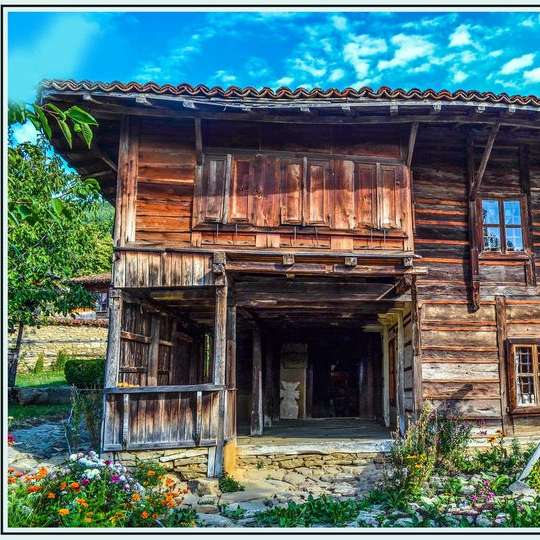 vieille maison à Zheravna - un souvenir du passé puzzle en ligne