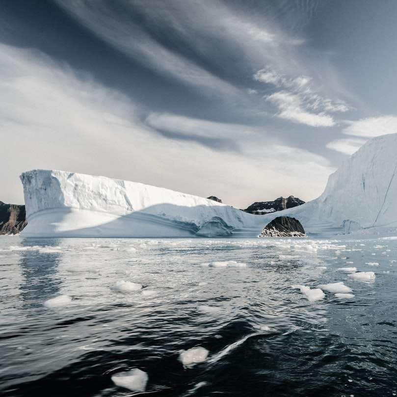 IJsberg in het noordpoolgebied schuifpuzzel online