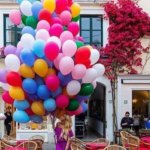 різнокольорові повітряні кульки ............... розсувний пазл онлайн