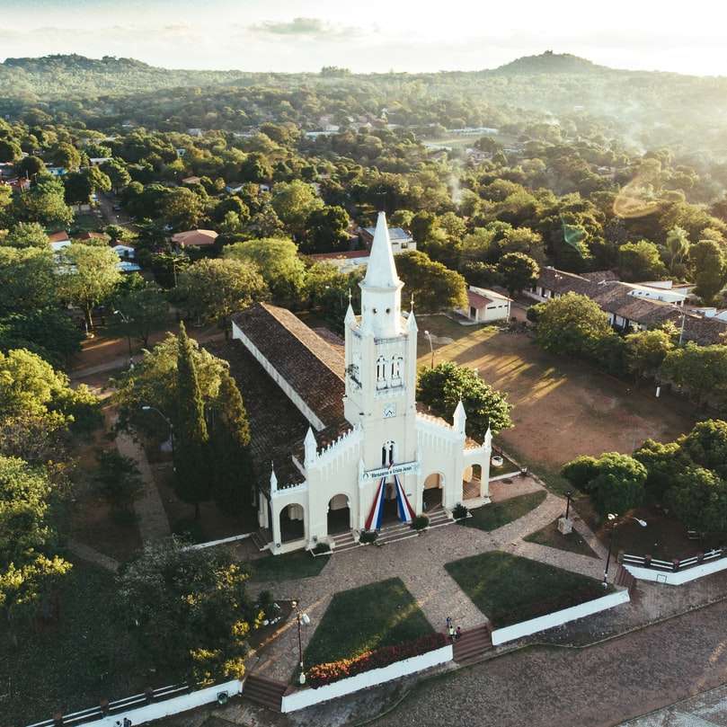 Church in Paraguay sliding puzzle online