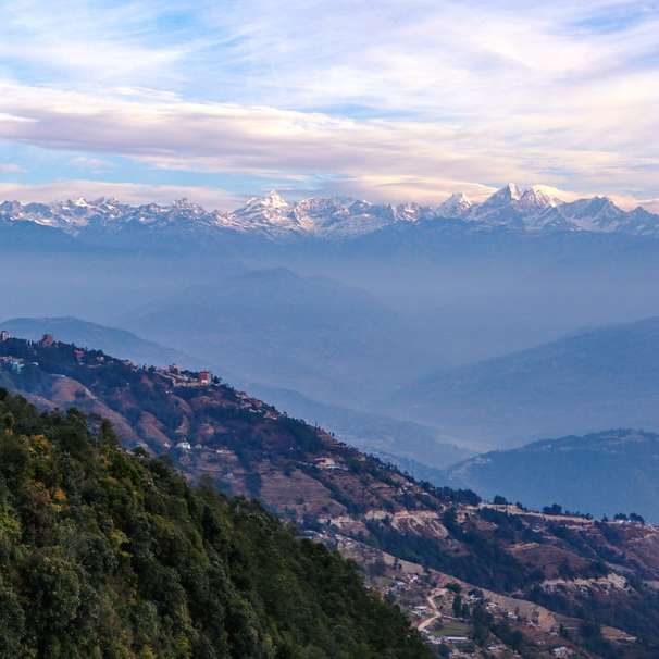 Uitzicht op de Himalaya vanuit Nagarkot online puzzel