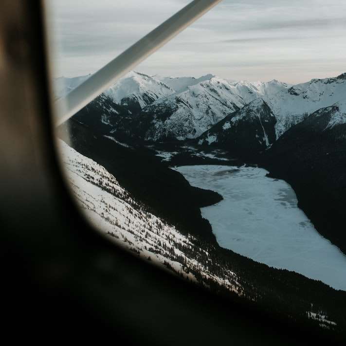 La nord de Squamish alunecare puzzle online