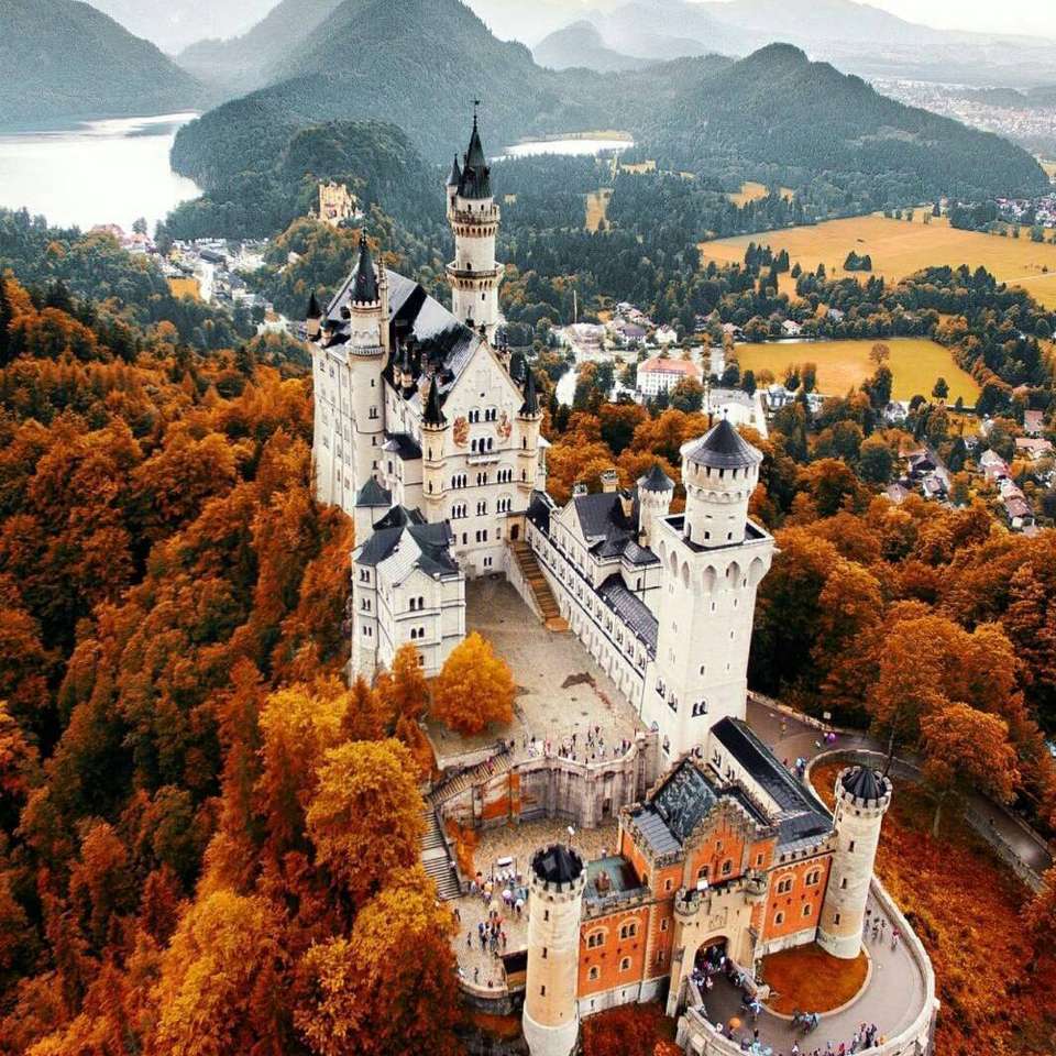 Castelul Neuschwanstein, Germania puzzle online