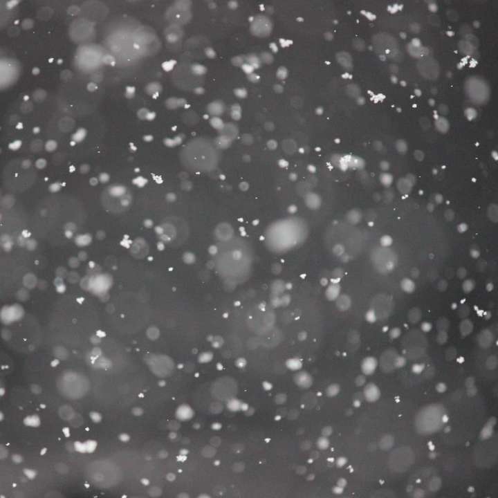 Боке фотографія снігу онлайн пазл