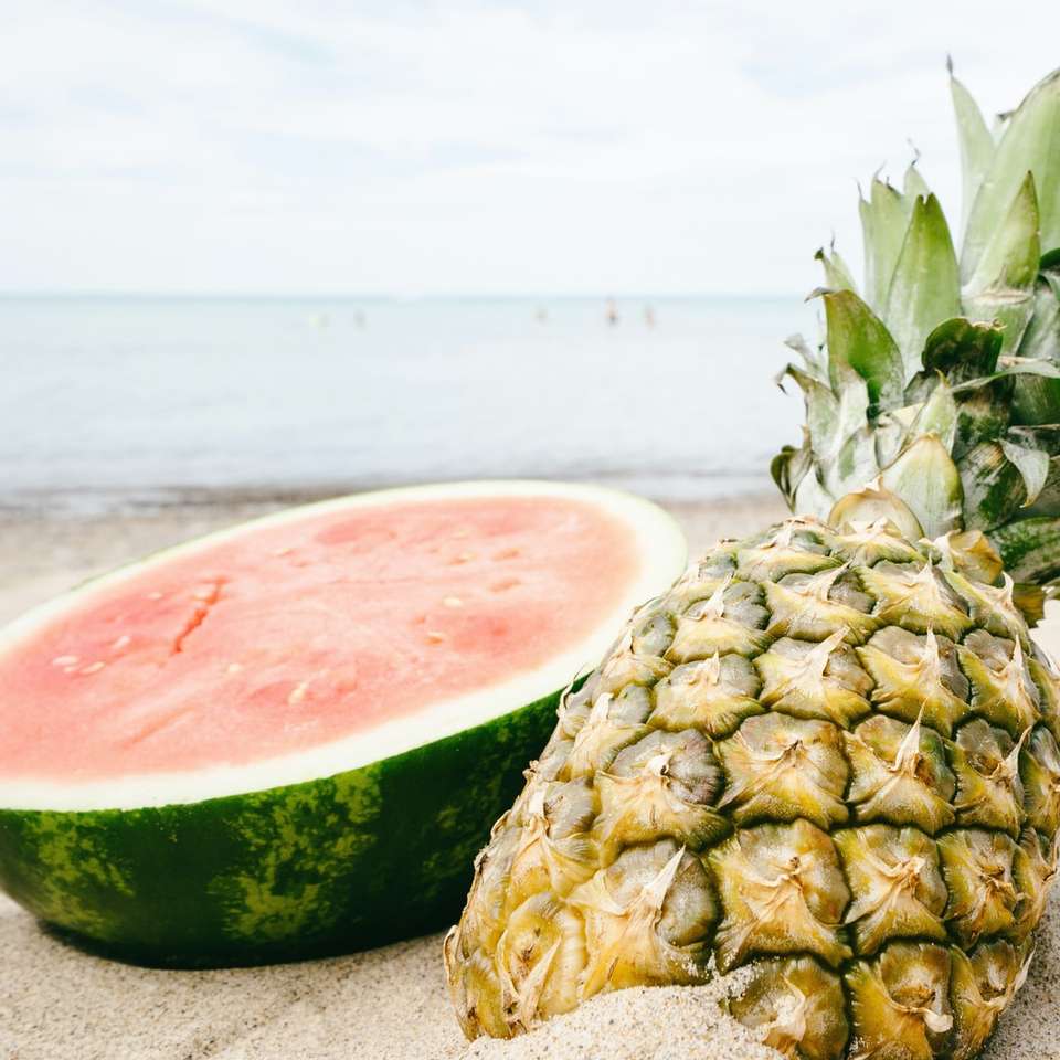 watermelon and pineapple fruits online puzzle