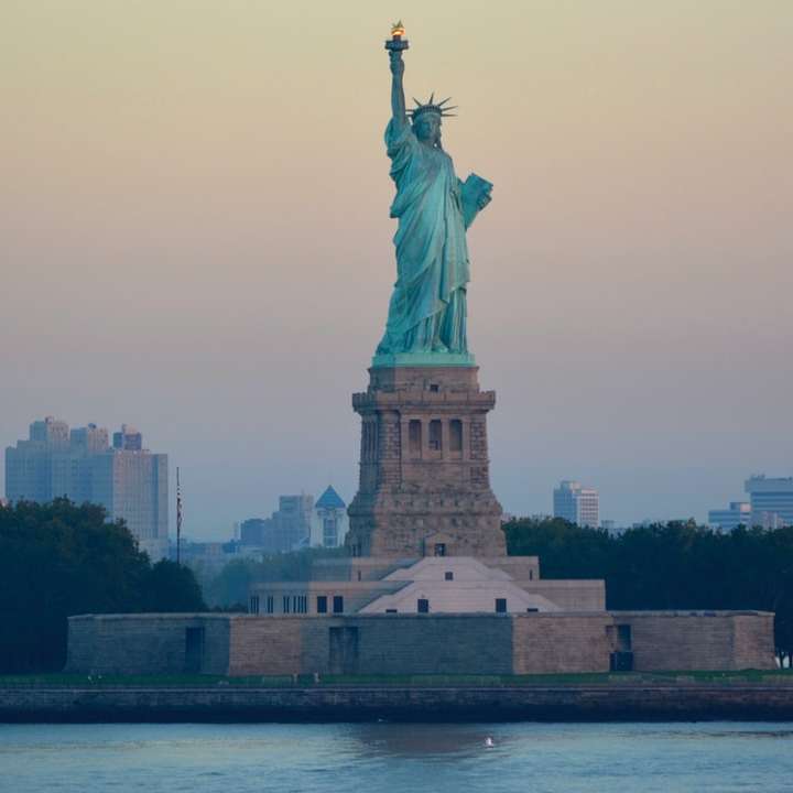 statue de la liberté new york puzzle en ligne