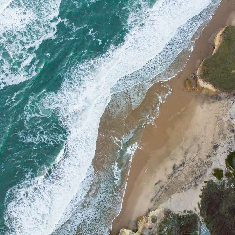 plajă aeriană la malul mării alunecare puzzle online