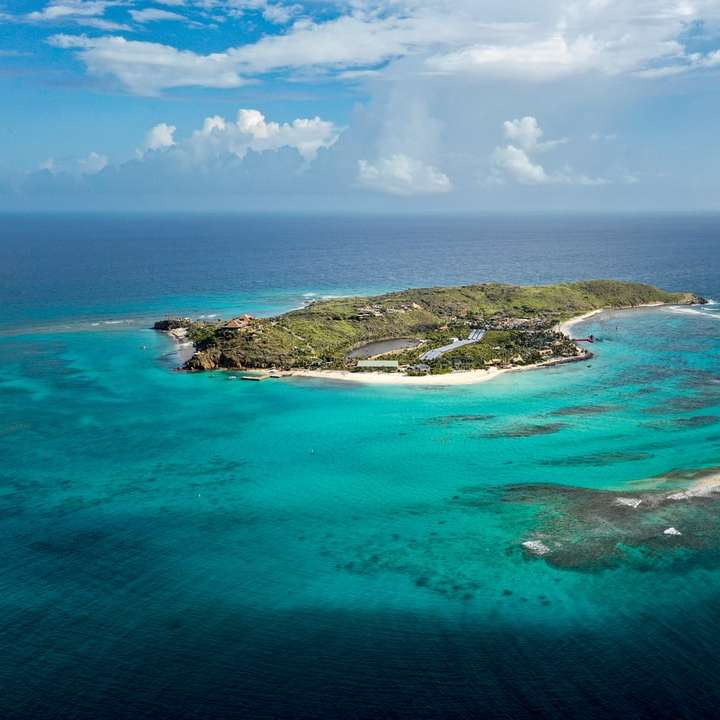 αεροφωτογραφία φωτογραφία του νησιού συρόμενο παζλ online