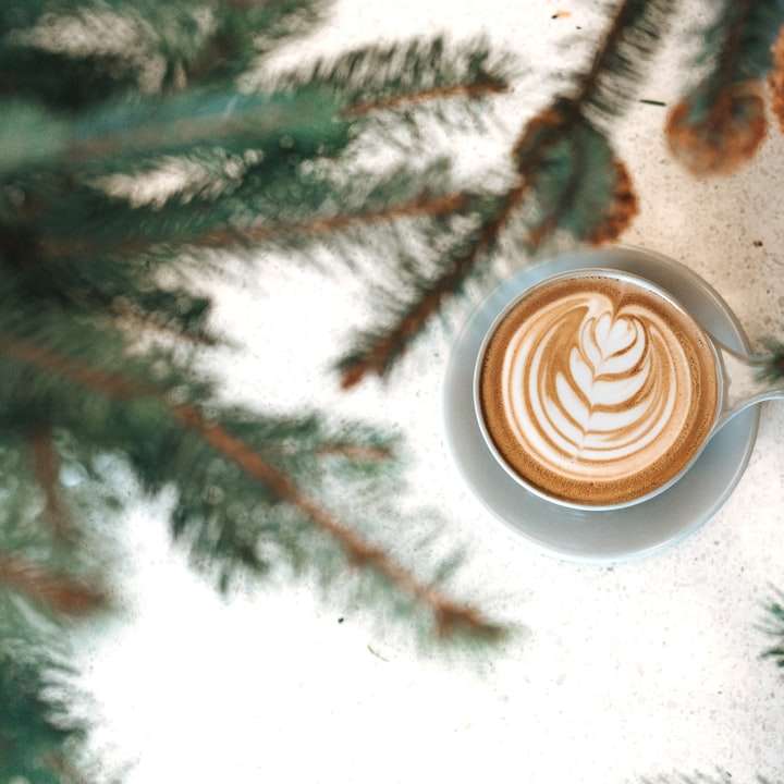 espressokaffe på koppen glidande pussel online