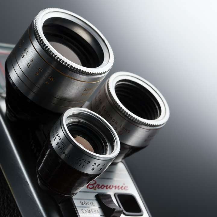 lentes de cámara grises puzzle deslizante online