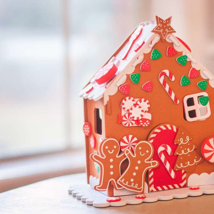rood en wit polka dot huis miniatuur schuifpuzzel online