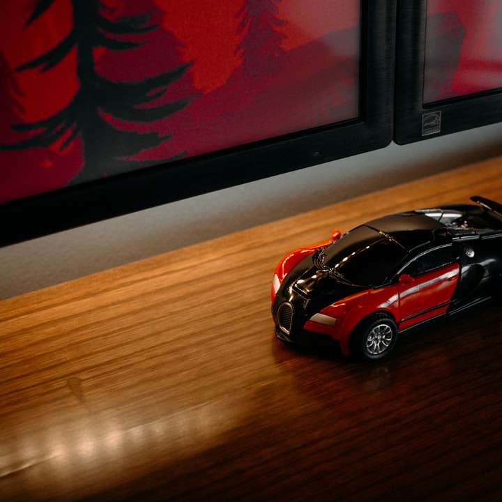 czerwony model ferrari coupe w skali puzzle przesuwne online