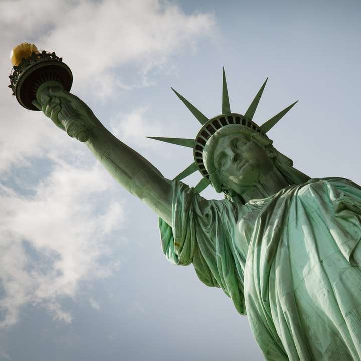 statue of liberty new york sliding puzzle online