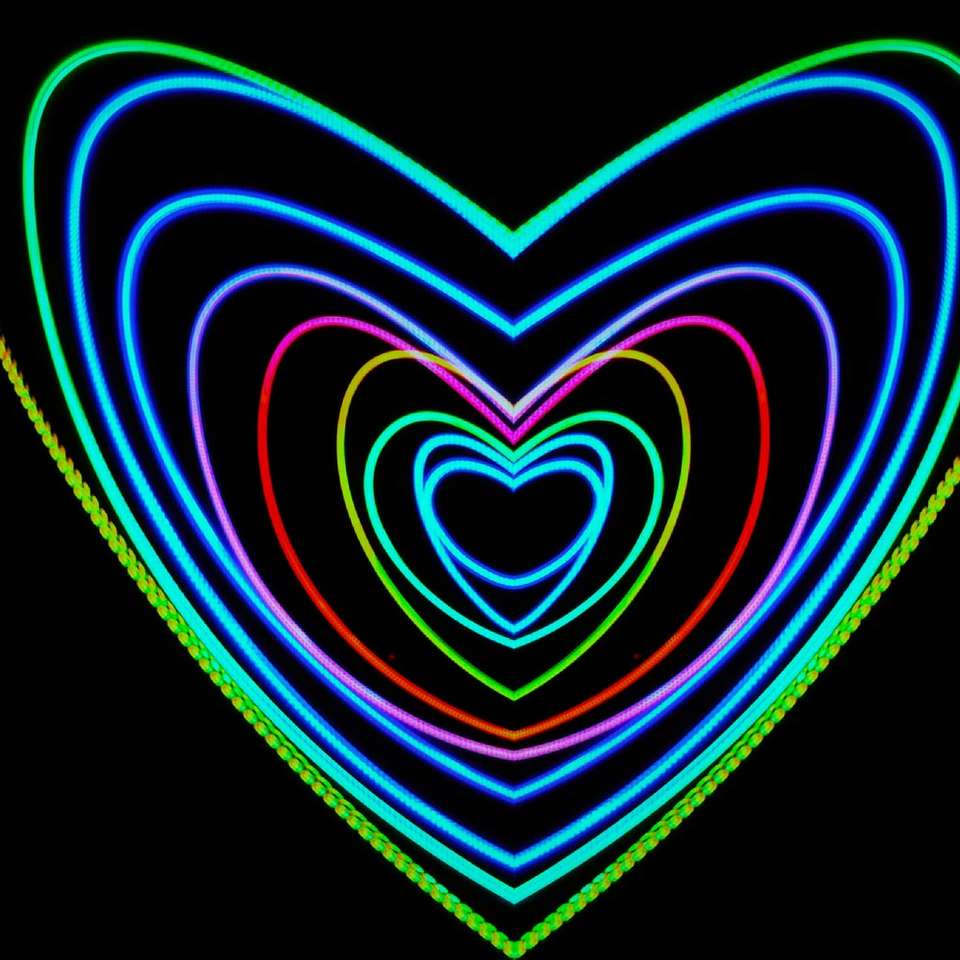 илюстрация на лилаво и бяло сърце онлайн пъзел