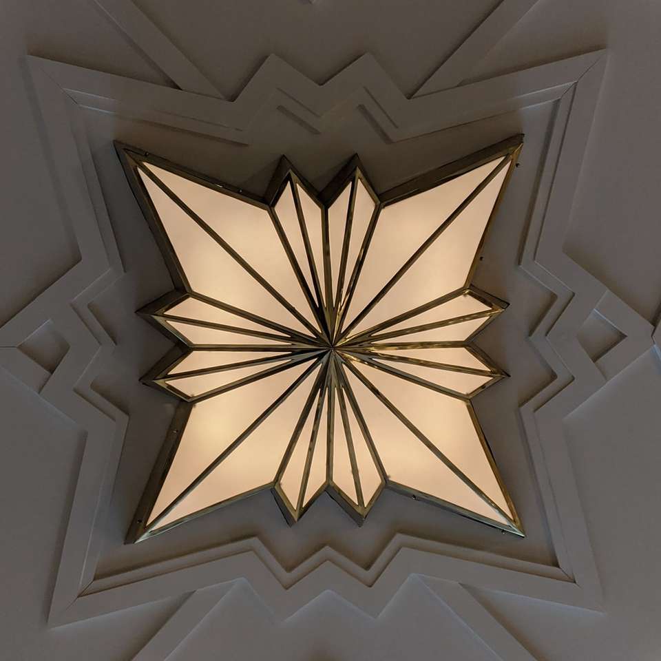 décoration murale étoile blanche et dorée puzzle en ligne