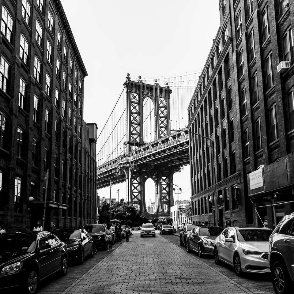 昼間のニューヨークのマンハッタン橋 オンラインパズル