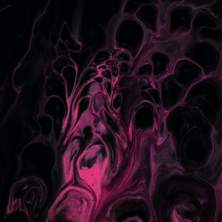 紫と黒の抽象絵画 オンラインパズル