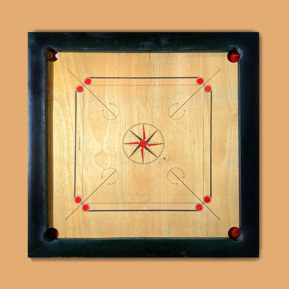 Barna és fekete fából készült tábla csúszó puzzle online