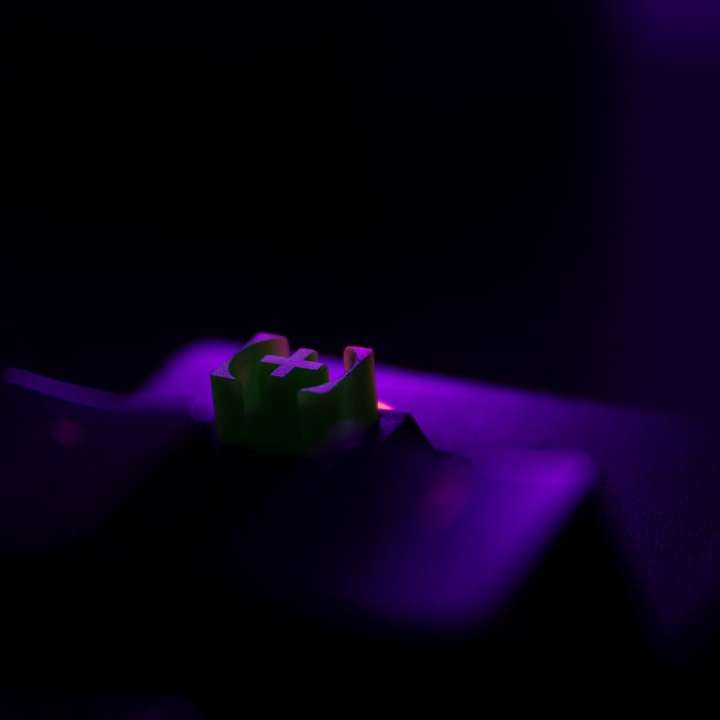 purple light in dark room sliding puzzle online