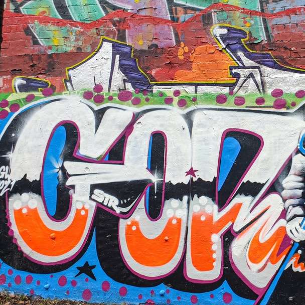 blauwe en rode graffitikunst schuifpuzzel online