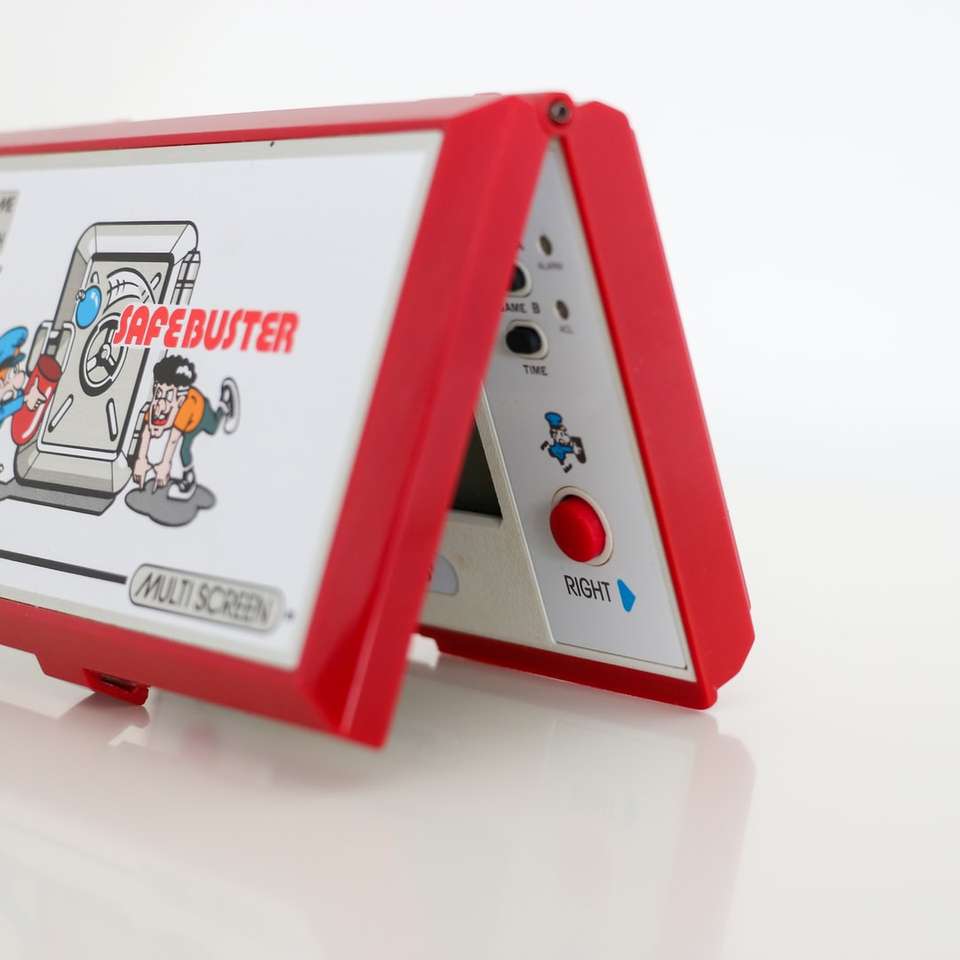 красный и белый Nintendo Game Boy раздвижная головоломка онлайн