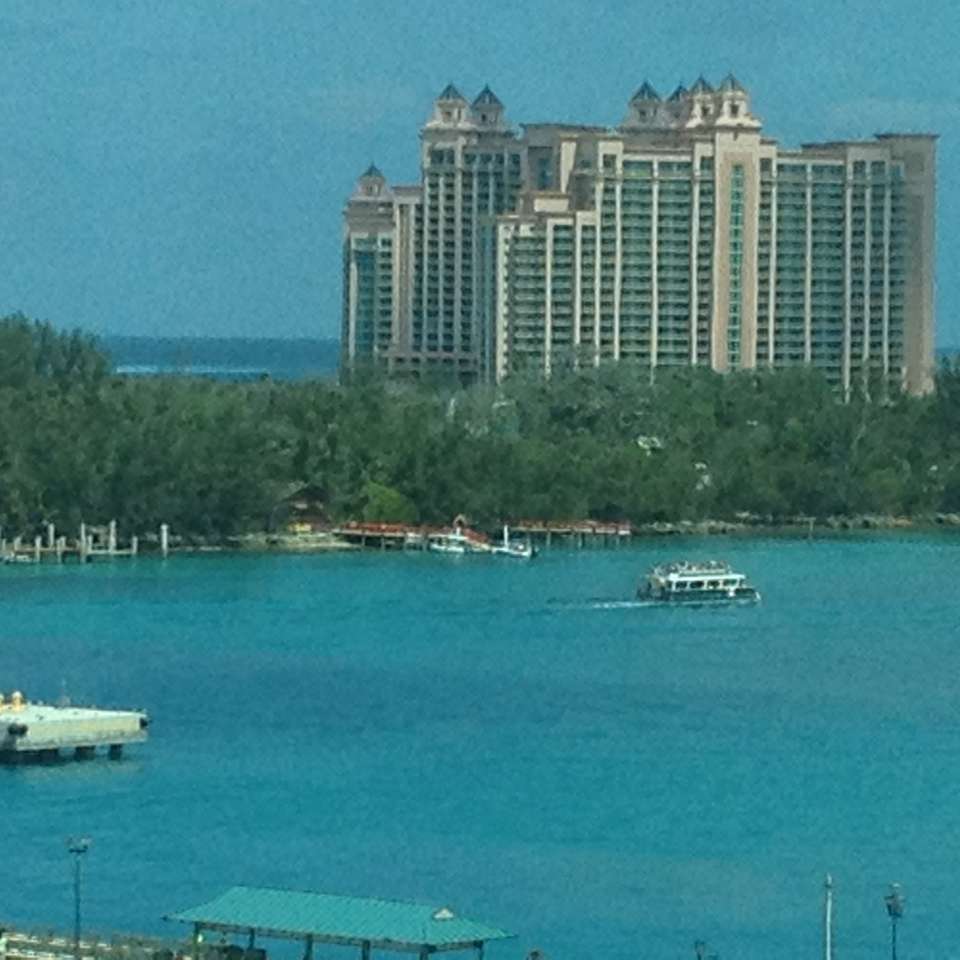 Atlantis Bahamas glidande pussel online