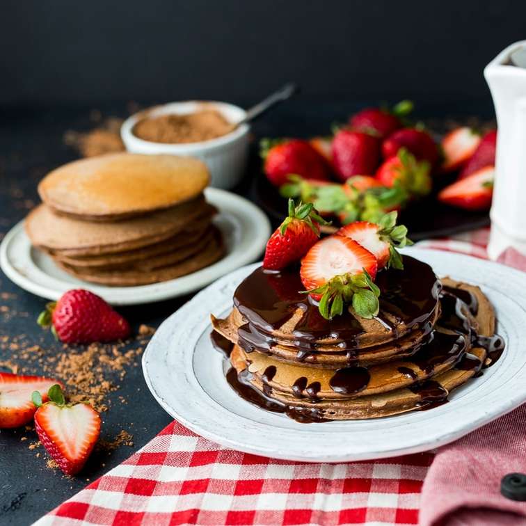 pancake with chocolate syrup on ceramic plate online puzzle