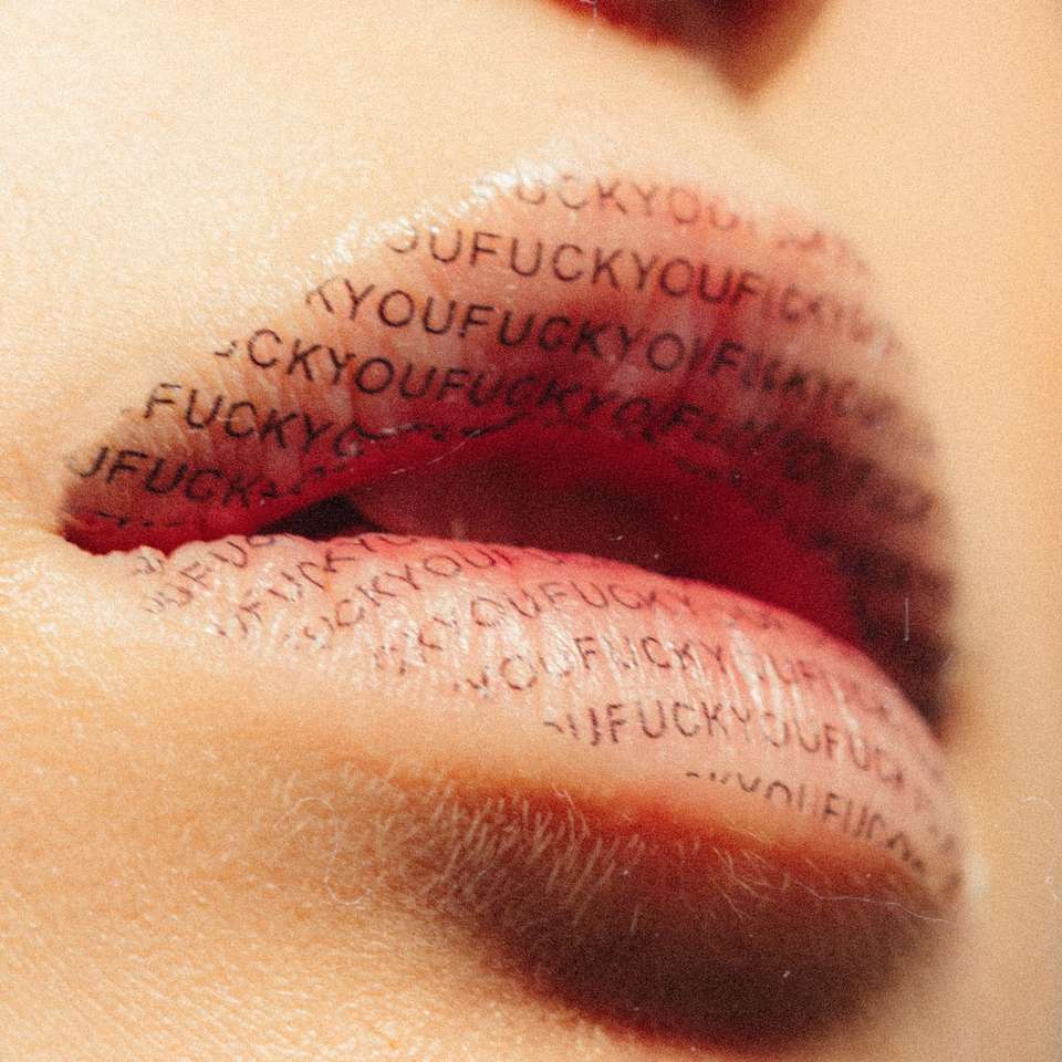 vrouwen lippen schuifpuzzel online