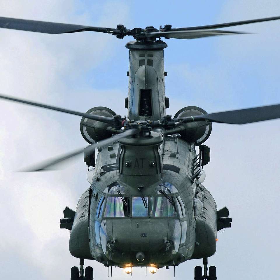 helicóptero negro y gris rompecabezas en línea
